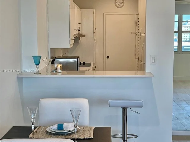 100 Lincoln Rd # 1604, Miami Beach FL 33139
