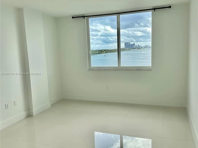 500 Bayview Dr # 630, Sunny Isles Beach FL 33160