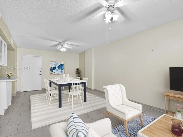 6969 Collins Ave # 412, Miami Beach FL 33141