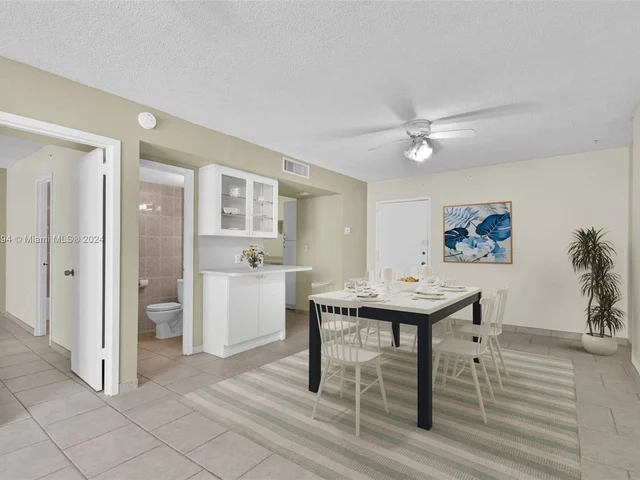 6969 Collins Ave # 412, Miami Beach FL 33141