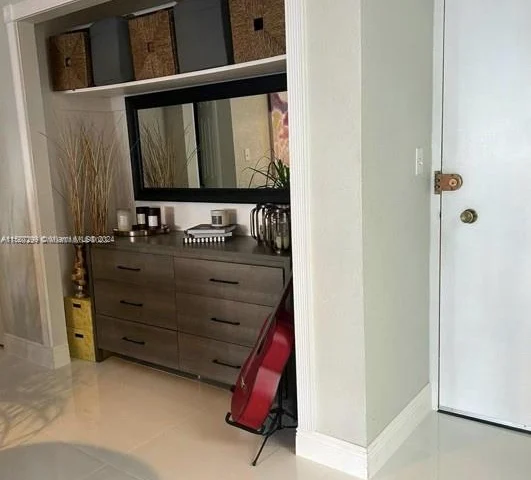 1985 S Ocean Dr # 2B, Hallandale Beach FL 33009