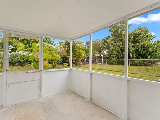 3413 SW 12th Pl, Fort Lauderdale FL 33312