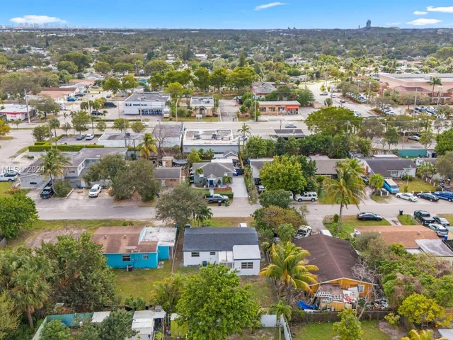 3413 SW 12th Pl, Fort Lauderdale FL 33312