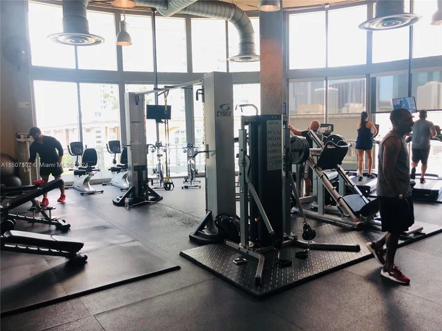 690 SW 1st Ct # 1030, Miami FL 33130