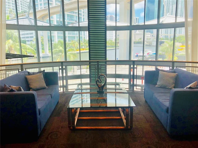 690 SW 1st Ct # 1030, Miami FL 33130