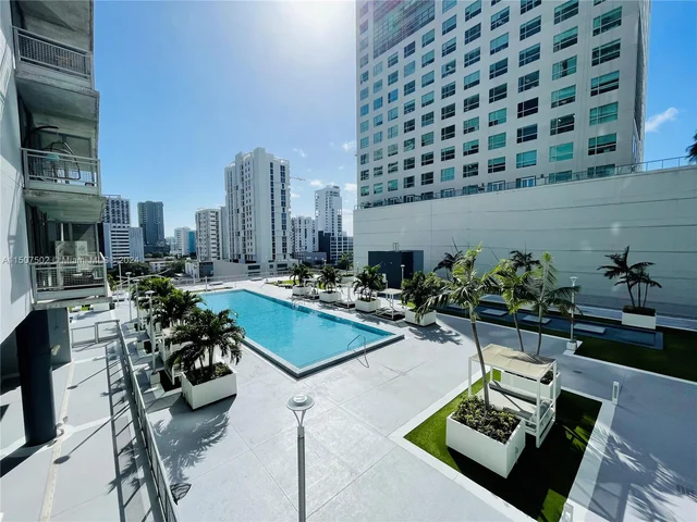 690 SW 1st Ct # 1030, Miami FL 33130