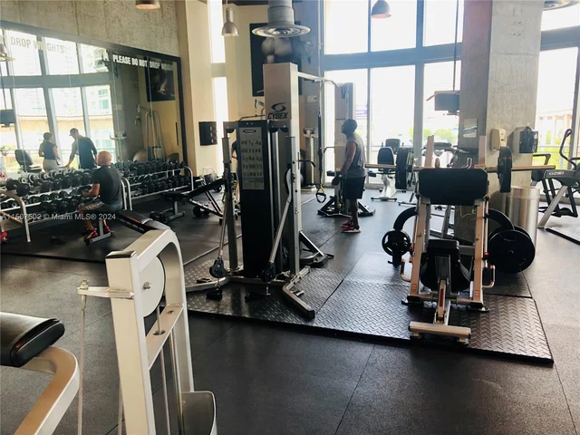 690 SW 1st Ct # 1030, Miami FL 33130