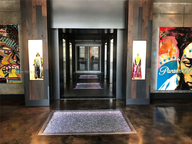 690 SW 1st Ct # 1030, Miami FL 33130