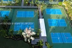 126 Coral Cay Dr, Palm Beach Gardens FL 33418