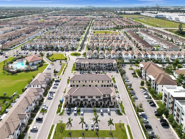 3422 W 112th Pl, Hialeah FL 33018