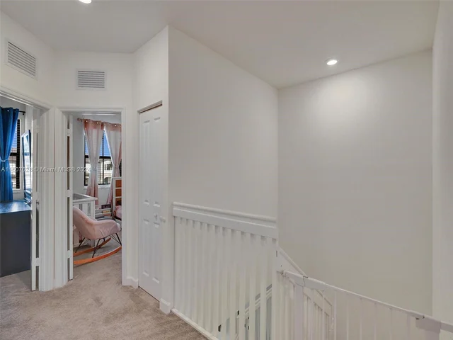 3422 W 112th Pl, Hialeah FL 33018