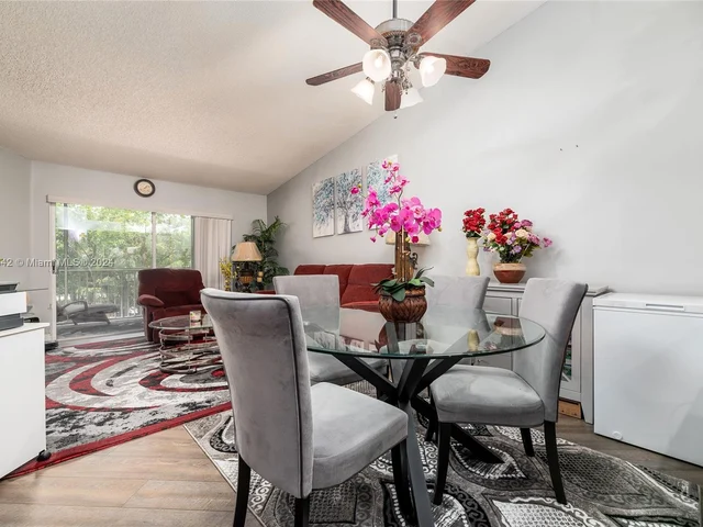 7535 Trent Dr # 202, Tamarac FL 33321