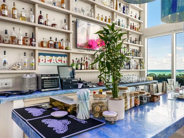 15901 Collins Ave # 707, Sunny Isles Beach FL 33160