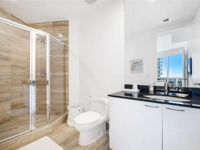 15901 Collins Ave # 707, Sunny Isles Beach FL 33160