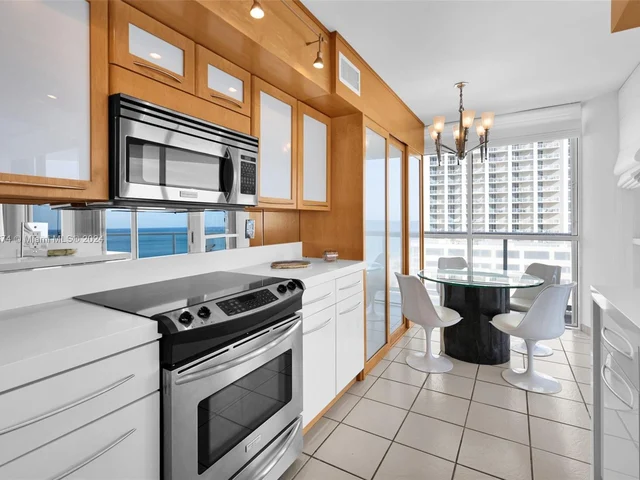 16485 Collins Ave # 1236, Sunny Isles Beach FL 33160