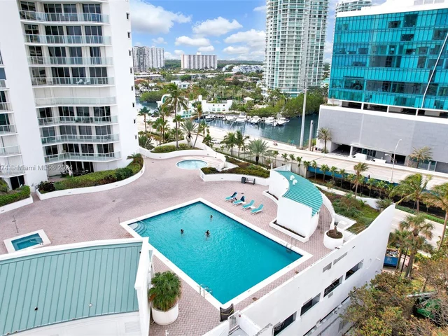 16485 Collins Ave # 1236, Sunny Isles Beach FL 33160