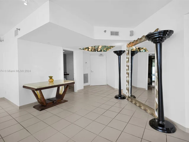 16485 Collins Ave # 1236, Sunny Isles Beach FL 33160