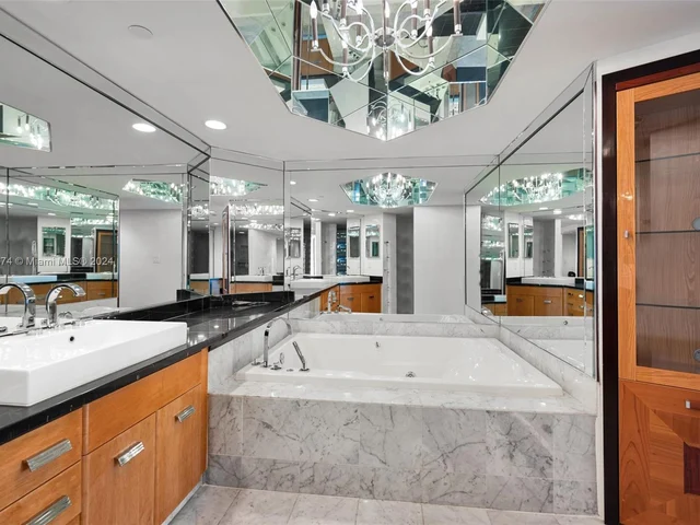 16485 Collins Ave # 1236, Sunny Isles Beach FL 33160