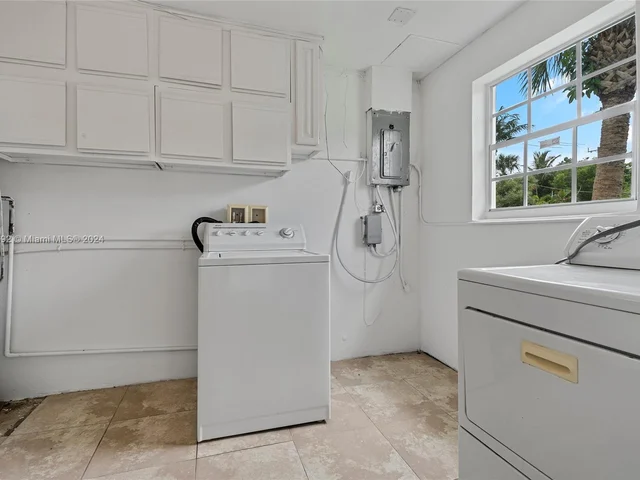 118 SW 25th Ave, Boynton Beach FL 33435