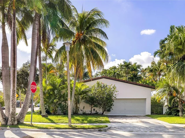 7630 NE 8th Ave, Miami FL 33138