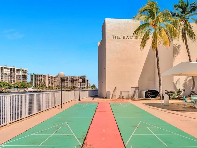 3800 S Ocean Dr # 1720, Hollywood FL 33019