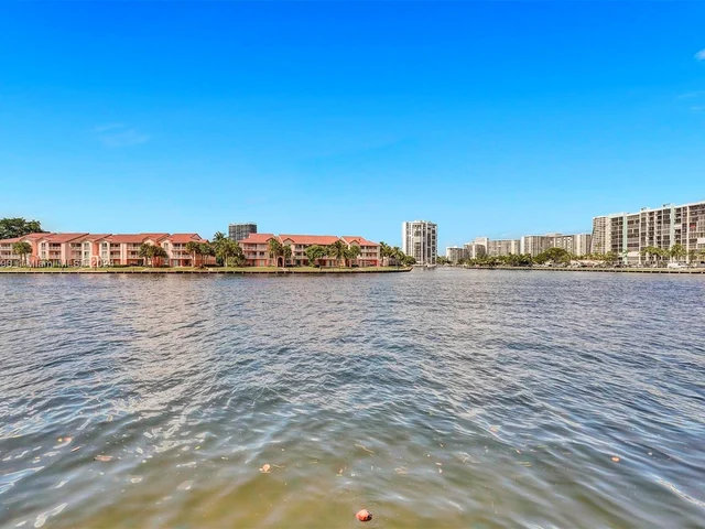 3800 S Ocean Dr # 1720, Hollywood FL 33019