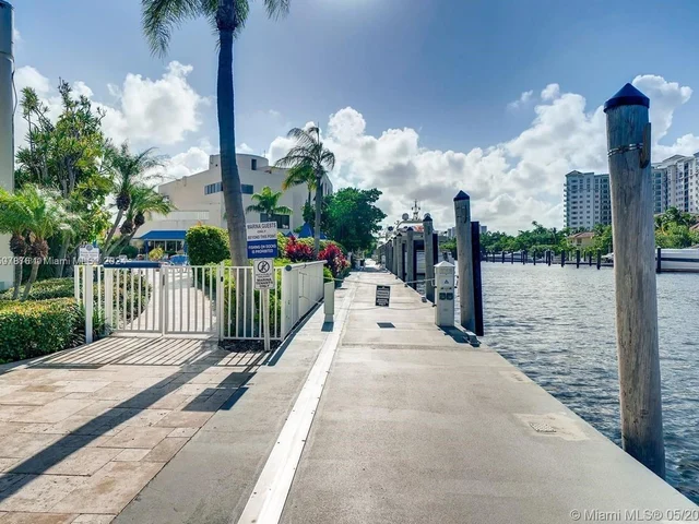 19707 Turnberry Way # 8B, Aventura FL 33180