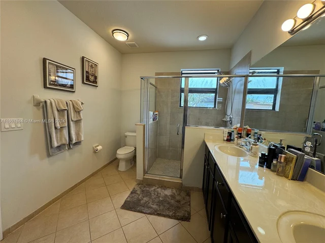 342 NE 37th Ave, Homestead FL 33033