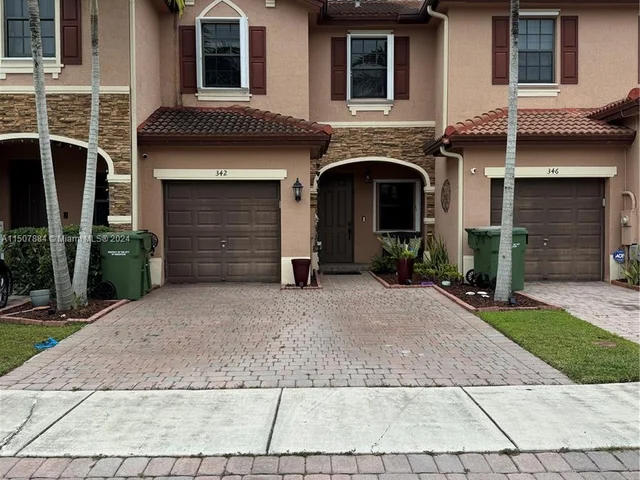 342 NE 37th Ave, Homestead FL 33033