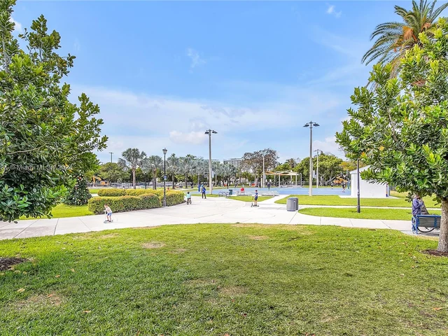 1341 Meridian Ave # 105, Miami Beach FL 33139