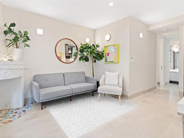 1341 Meridian Ave # 105, Miami Beach FL 33139