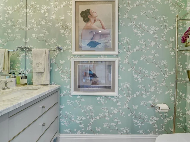 480 NE 31st St, Miami FL 33137