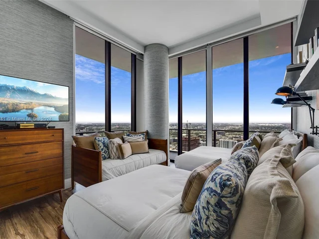 480 NE 31st St, Miami FL 33137