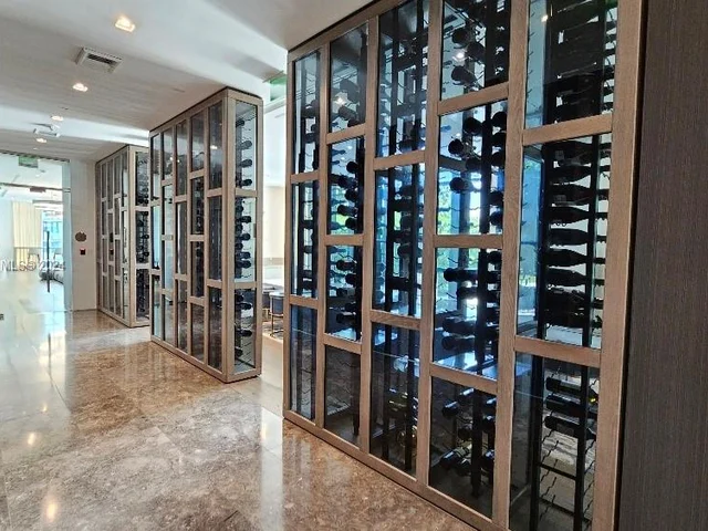 480 NE 31st St, Miami FL 33137