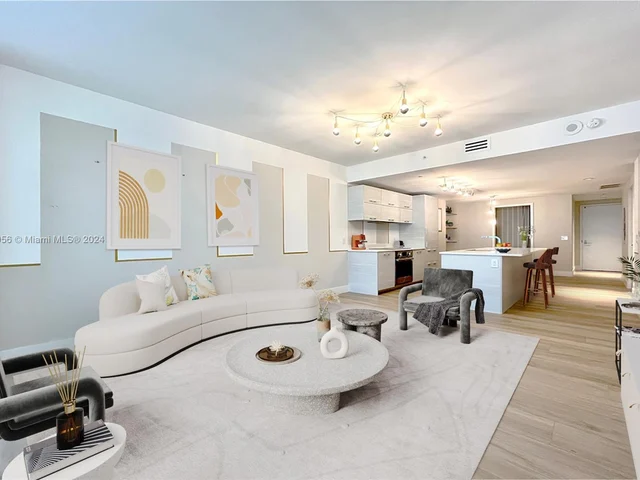 650 NE 32nd St # 3803, Miami FL 33137