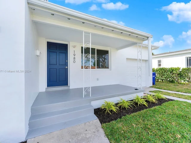 1980 NE 159th St, North Miami Beach FL 33162