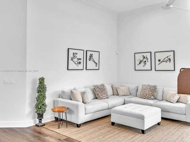 6356 NW 25th Way, Boca Raton FL 33496