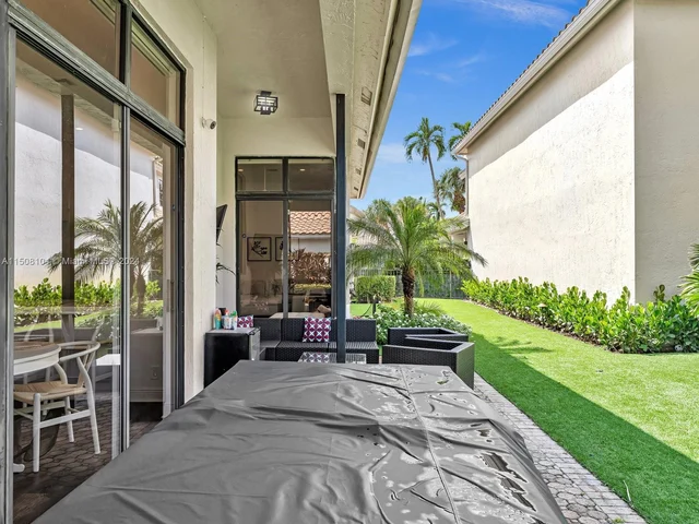 6356 NW 25th Way, Boca Raton FL 33496