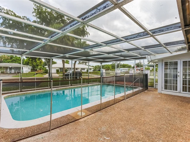 3861 NW 6th Ct # 1, Lauderhill FL 33311