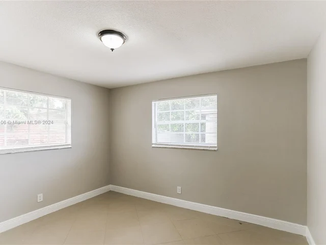 3861 NW 6th Ct # 1, Lauderhill FL 33311