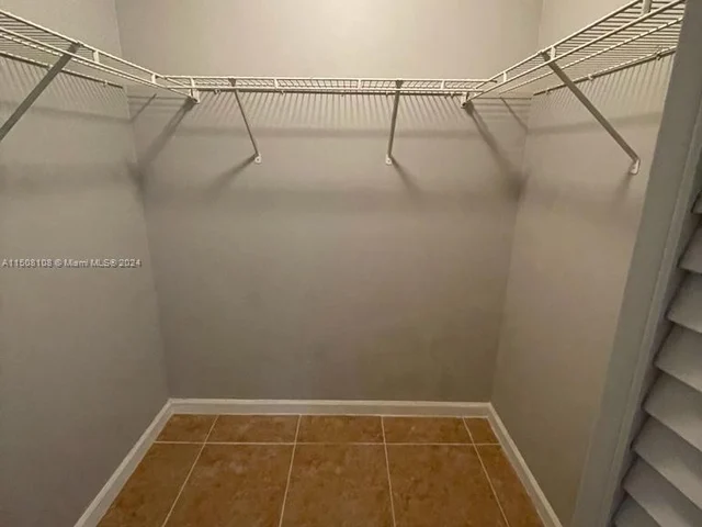 2731 Ocean Club Blvd # 103, Hollywood FL 33019