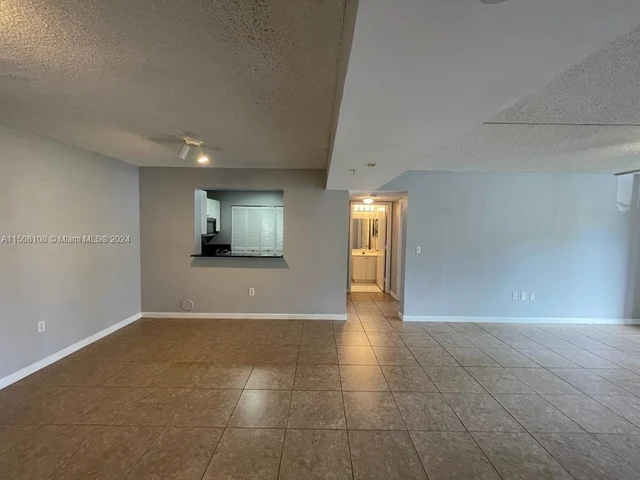 2731 Ocean Club Blvd # 103, Hollywood FL 33019