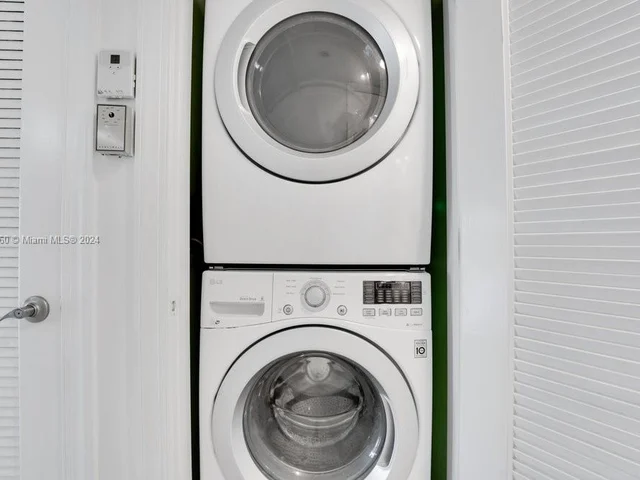 271 S Hollybrook Dr # 307, Pembroke Pines FL 33025