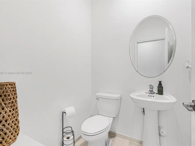 19080 SW 133rd Ct, Miami FL 33177