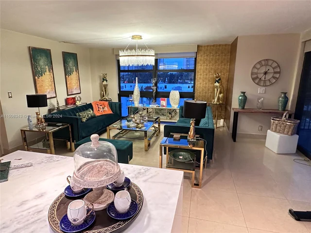 3031 N Ocean Blvd # 406, Fort Lauderdale FL 33308