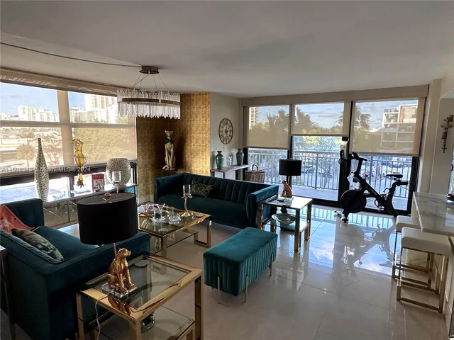 3031 N Ocean Blvd # 406, Fort Lauderdale FL 33308