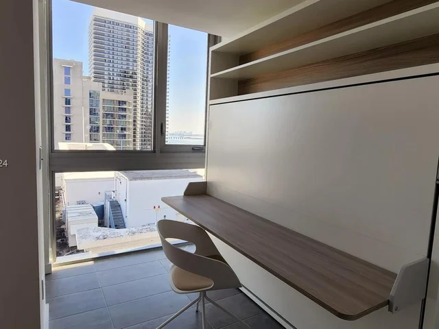 227 NE 2nd Street # 2907, Miami FL 33132