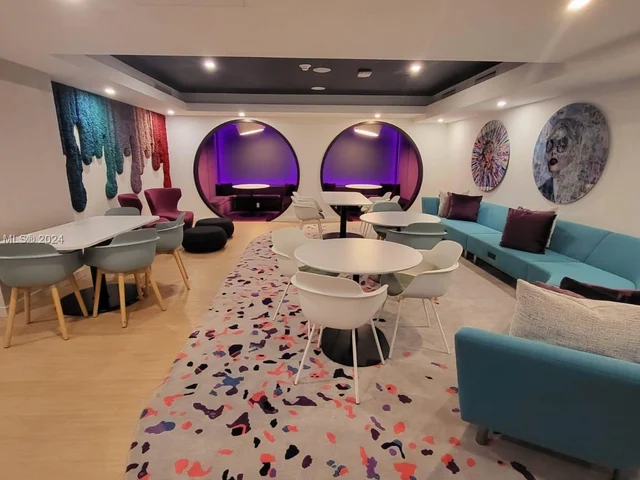 227 NE 2nd Street # 2907, Miami FL 33132