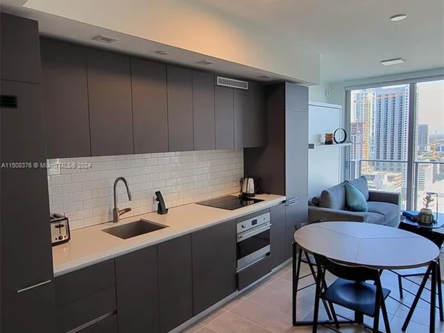 227 NE 2nd Street # 2907, Miami FL 33132