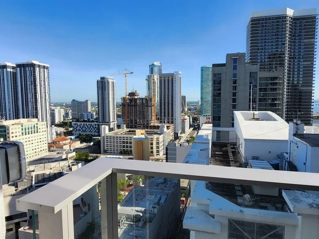 227 NE 2nd Street # 2907, Miami FL 33132